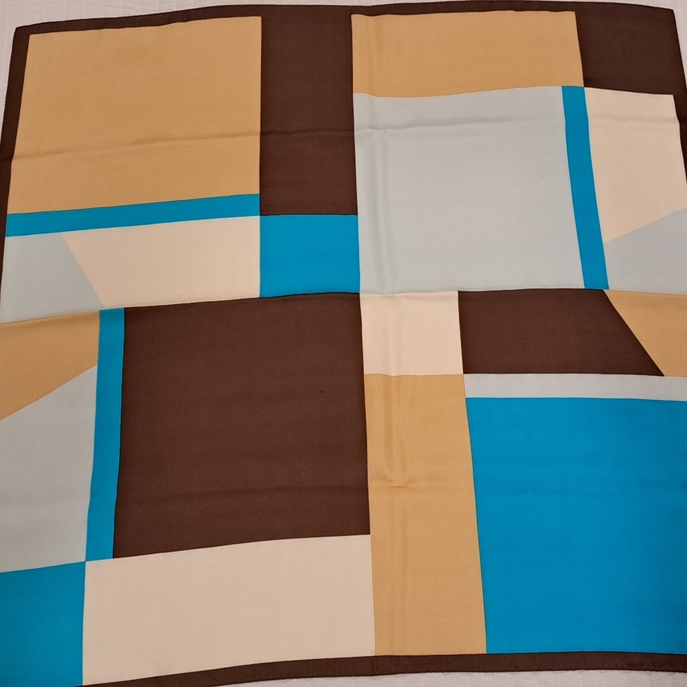 Slik Scarf